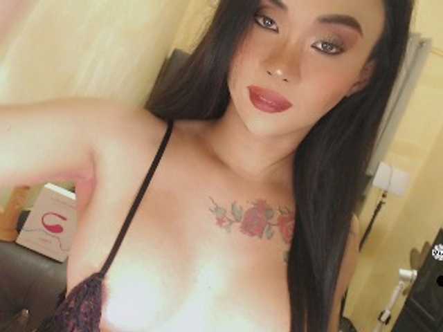 yourqueenmika
