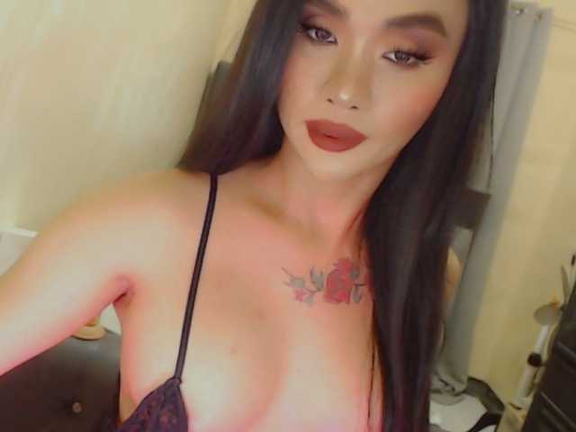 yourqueenmika