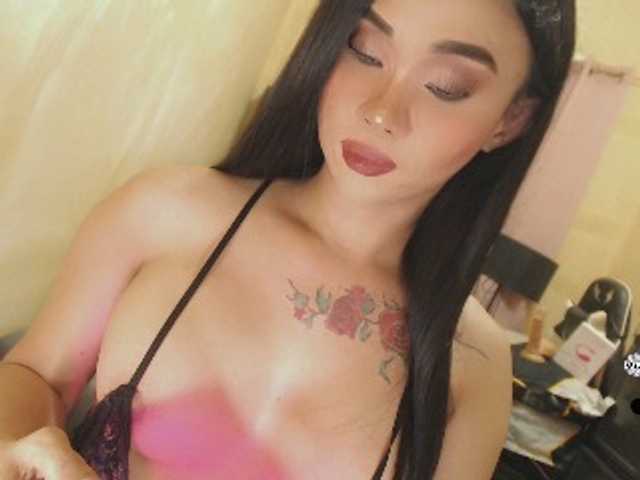 SeductiveBombshellx live webcam show