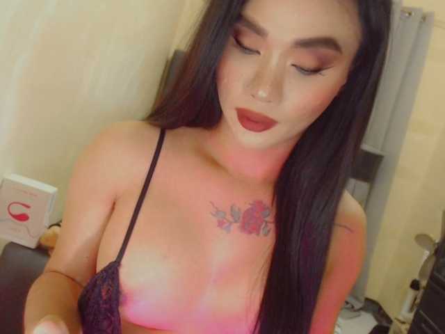 yourqueenmika