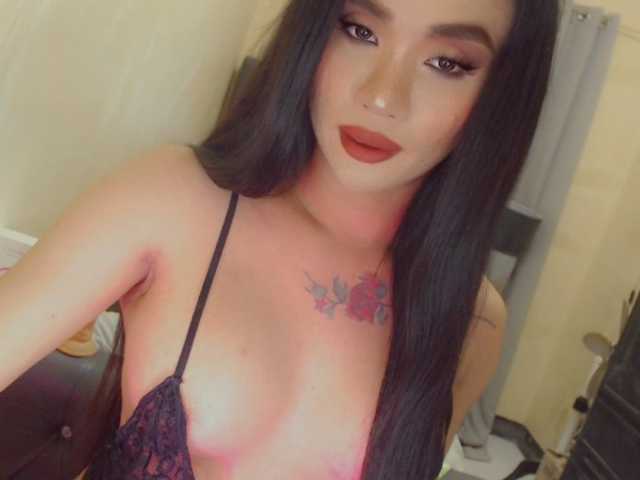 yourqueenmika
