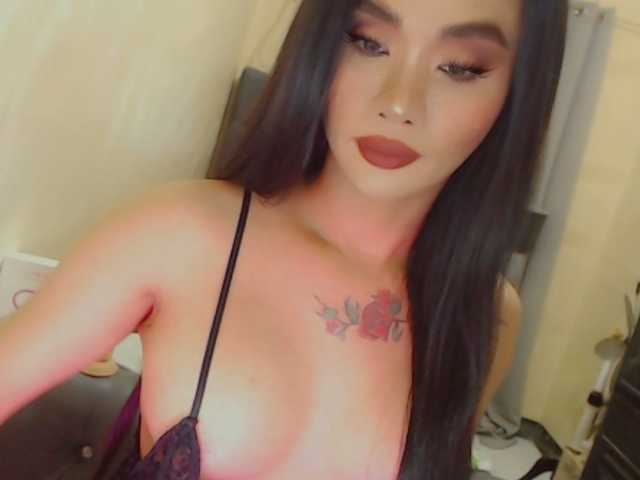 yourqueenmika
