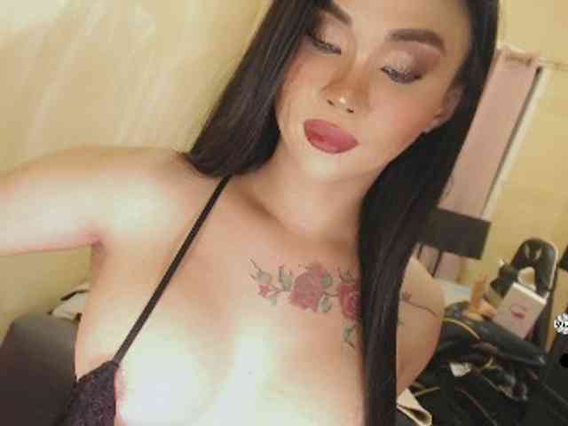 yourqueenmika Sex Cam Show