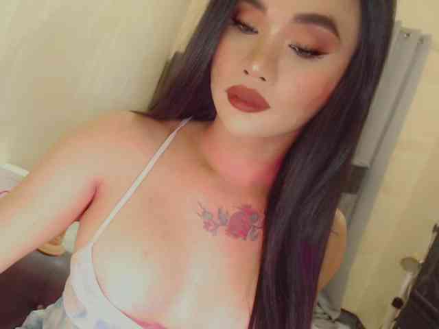 SeductiveBombshellx