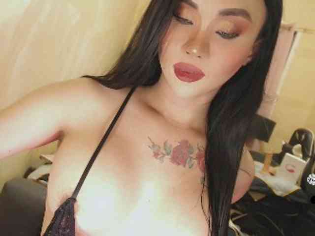 yourqueenmika Sex Cam Show