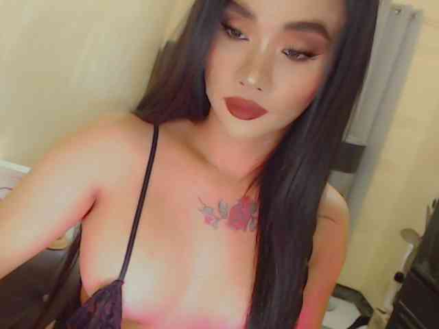 Alwaysyoursnevermine's cam show statistics and live stream