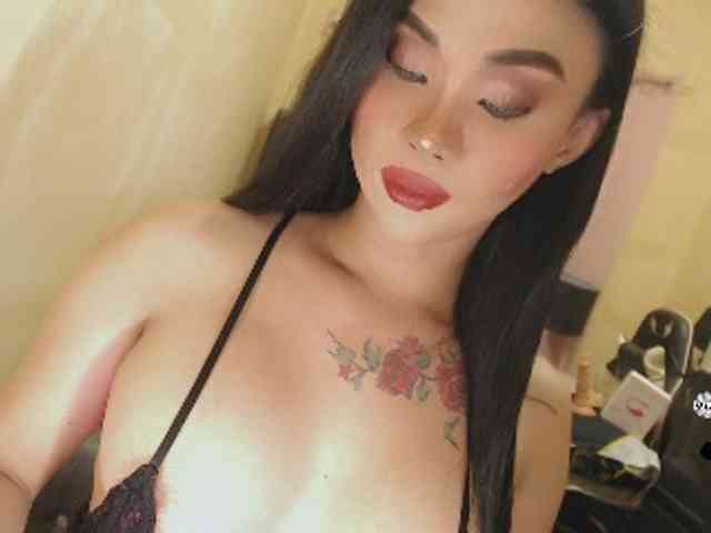 SeductiveBombshellx