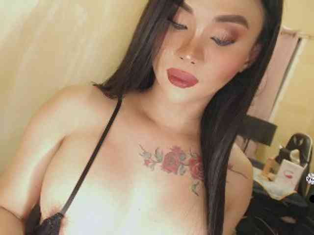 SeductiveBombshellx