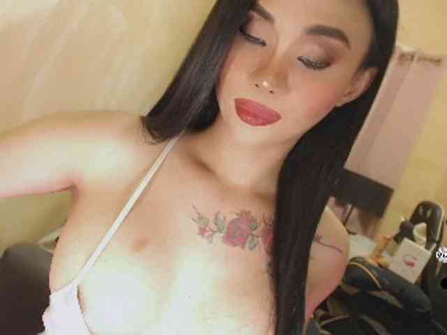 yourqueenmika Sex Cam Show