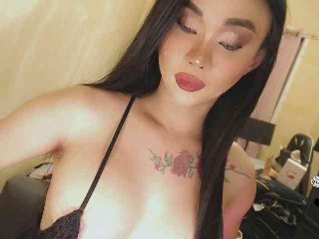 yourqueenmika Sex Cam Show