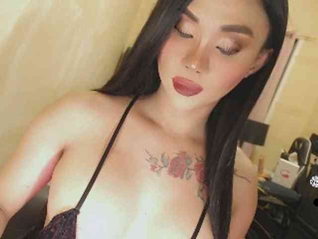 yourqueenmika Sex Cam Show