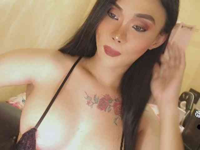 SeductiveBombshellx