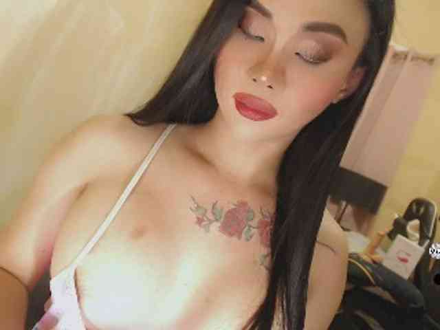 yourqueenmika Sex Cam Show