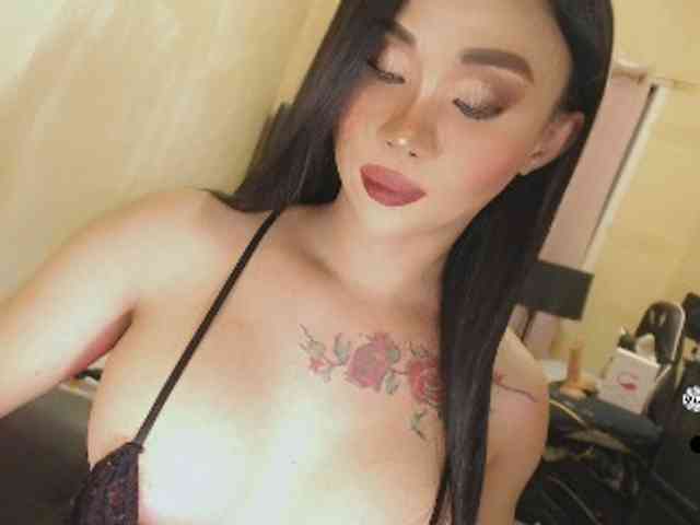 yourqueenmika Sex Cam Show