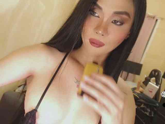 yourqueenmika Sex Cam Show