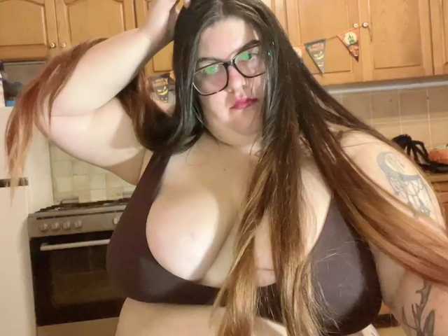 playful-allexys