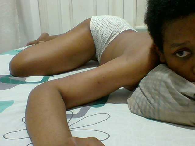 AmorSweetgal live webcam show