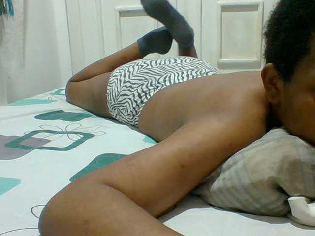 AmorSweetgal live webcam show