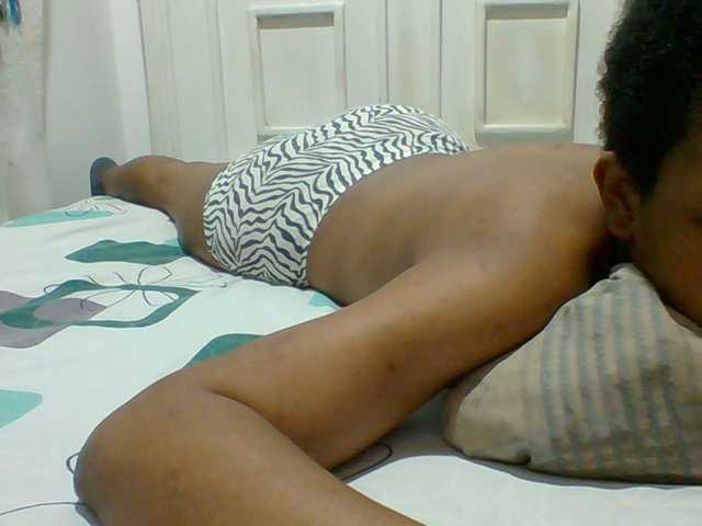 AmorSweetgal live webcam show