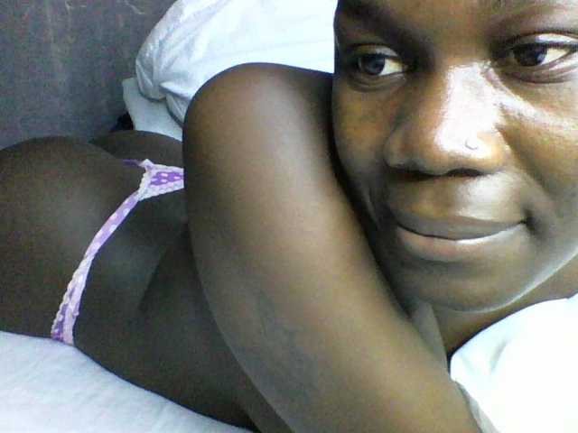 Sweetchocolate live cam on BongaCams