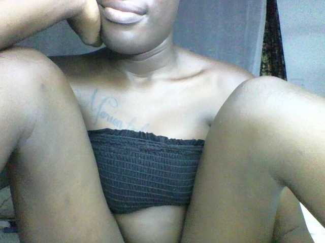 Sweetchocolate live cam on BongaCams