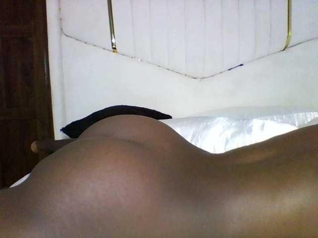 Sweetchocolate live cam on BongaCams