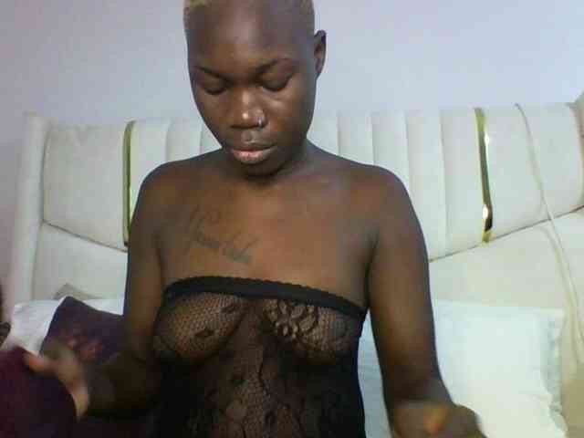 Sweetchocolate webcam