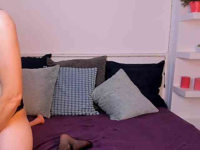 KristalWilder webcam