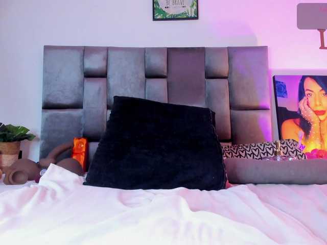 Lia-johnsonn live cam on BongaCams