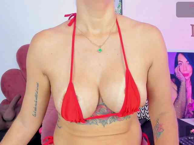 Lia-johnsonn webcam