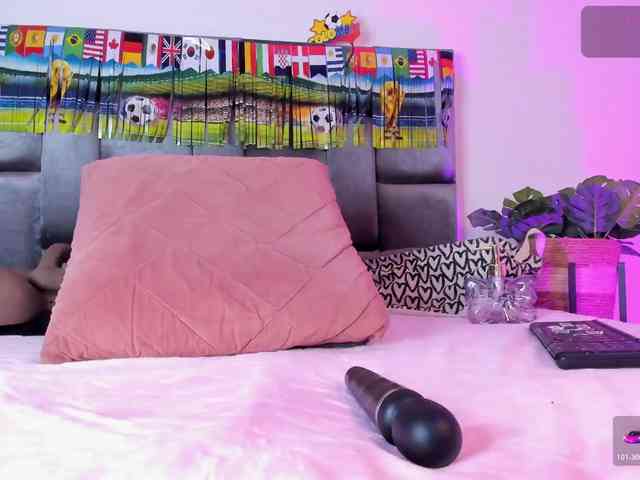 Lia-johnsonn webcam