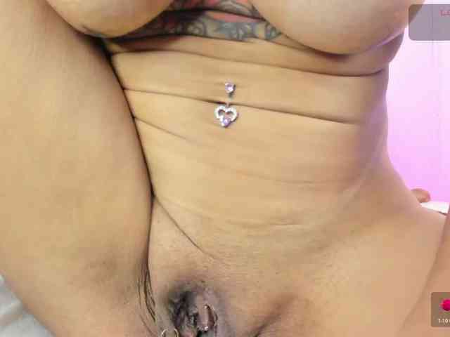 Lia-johnsonn webcam