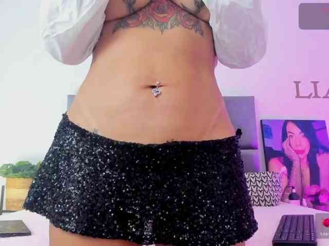Lia-johnsonn webcam