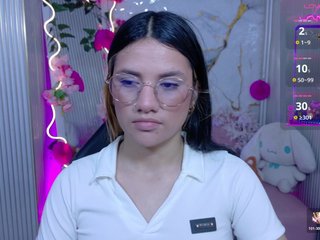 Chiara-tay