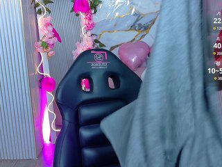 Chiara-tay Porn Show