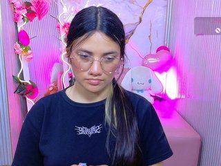 Chiara-tay Porn Show