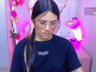 Chiara-tay