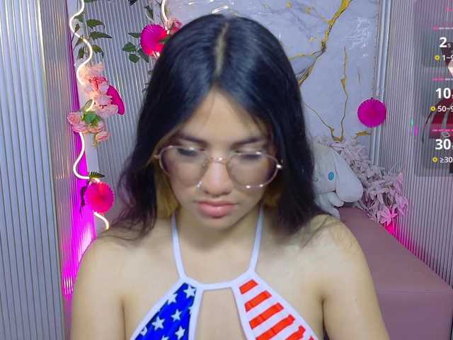 Chiara-tay