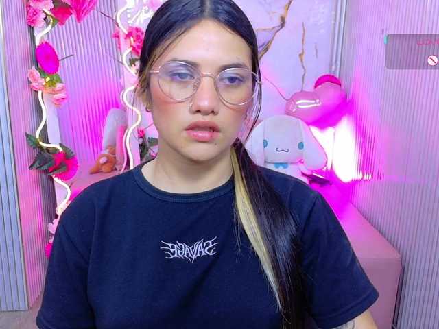 Chiara-tay