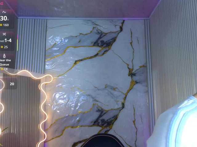 Chiara-tay's BongaCams show and profile