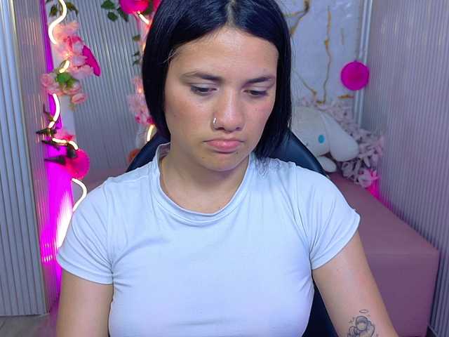 Chiara-tay