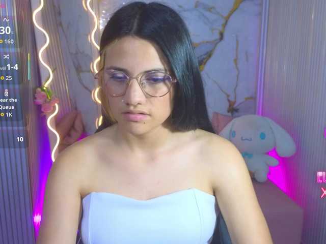 Chiara-tay's BongaCams show and profile