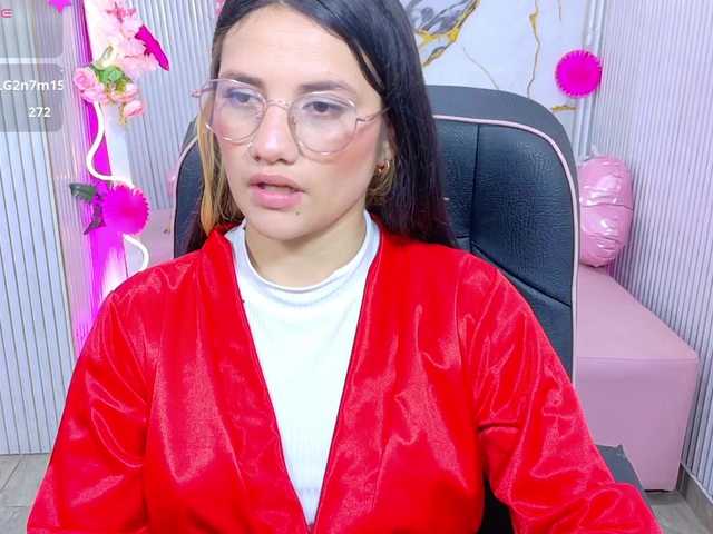 Chiara-tay live cam on BongaCams