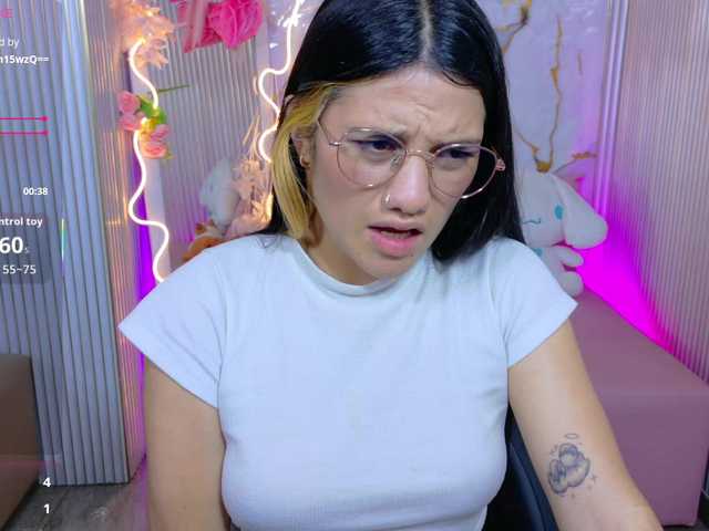 Chiara-tay webcam