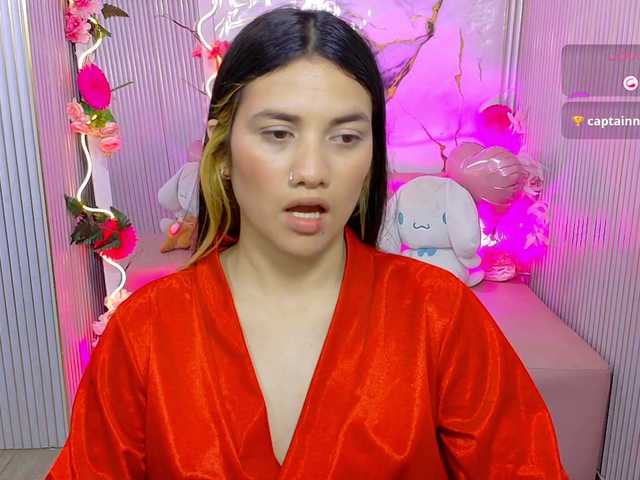 Chiara-tay live cam on BongaCams