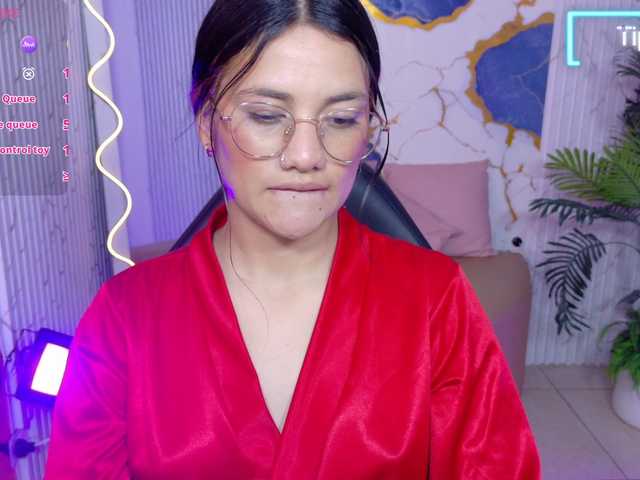 Chiara-tay live cam on BongaCams