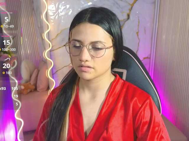 Chiara-tay's BongaCams show and profile