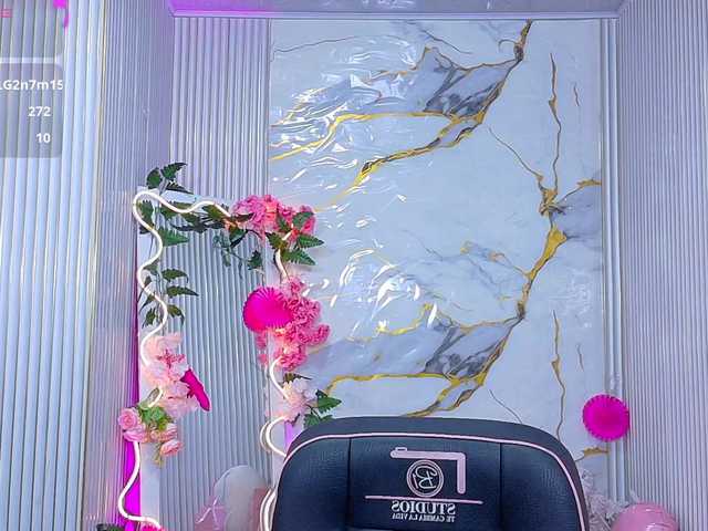 Chiara-tay live cam on BongaCams