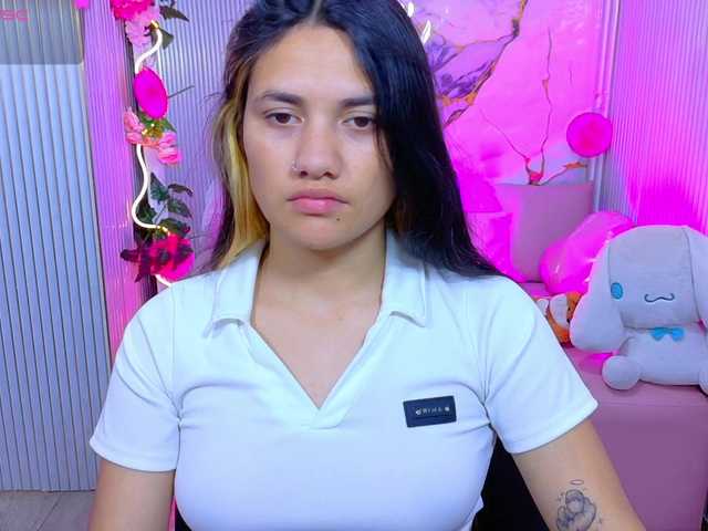 Chiara-tay