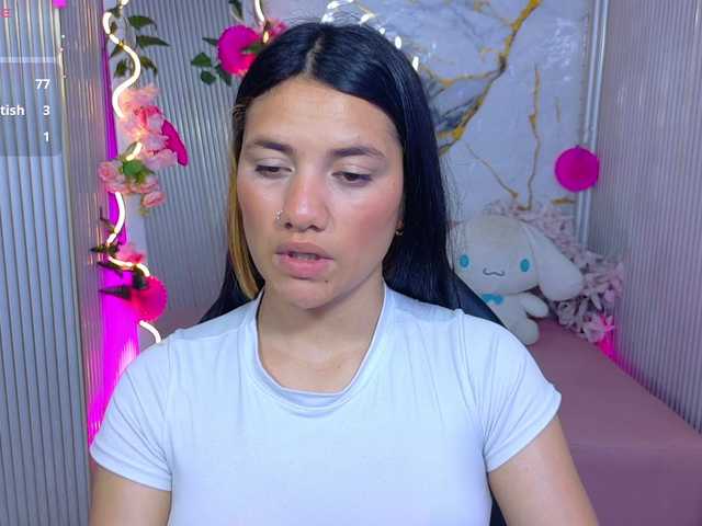 Chiara-tay